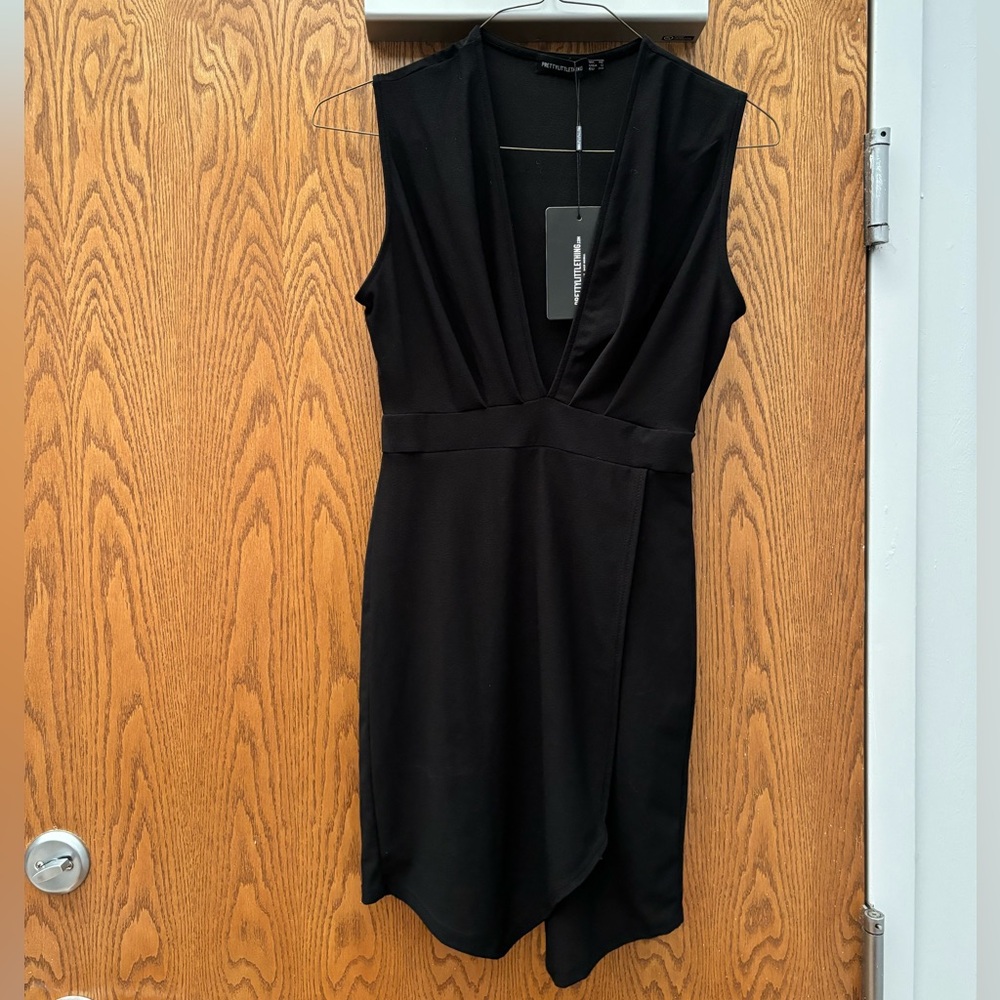 NWT—Little black dress with a V-neck by Pretty Little Thing! Size 6